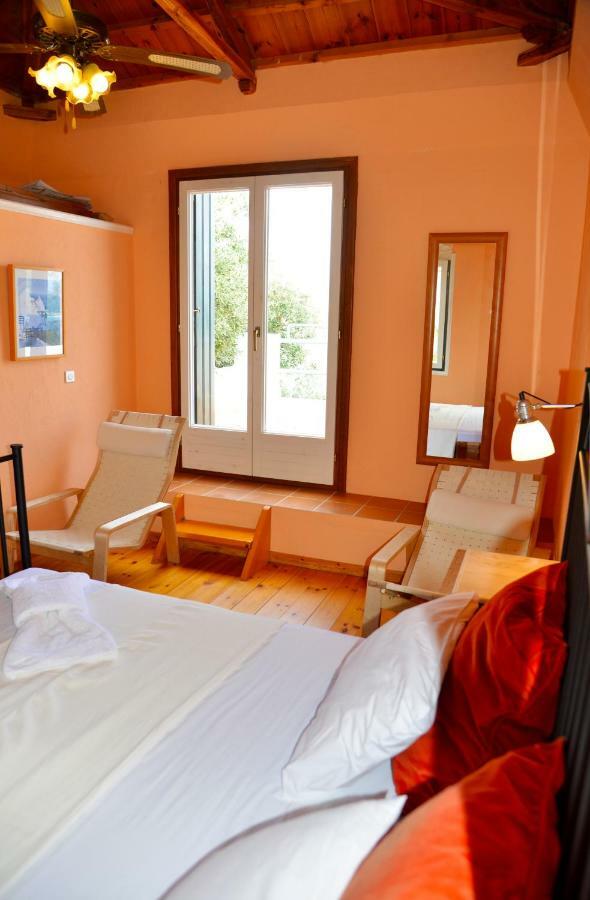Villa Kalypso And Villa Kirki Skopelos Town Exterior photo